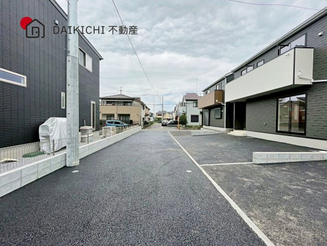 【前面道路含む現地写真】 | 鴻巣市鴻巣第1　CRADLE GARDEN　新築戸建　全3棟　3号棟
