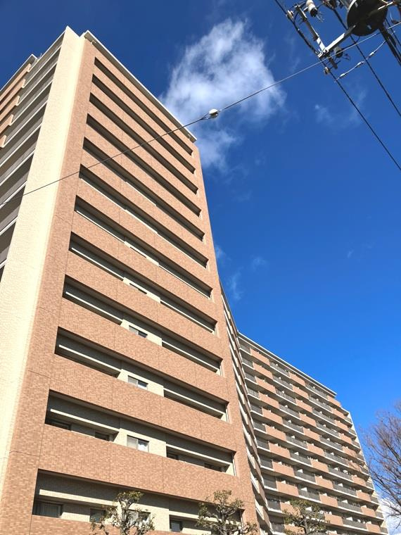 プレイシアの外観