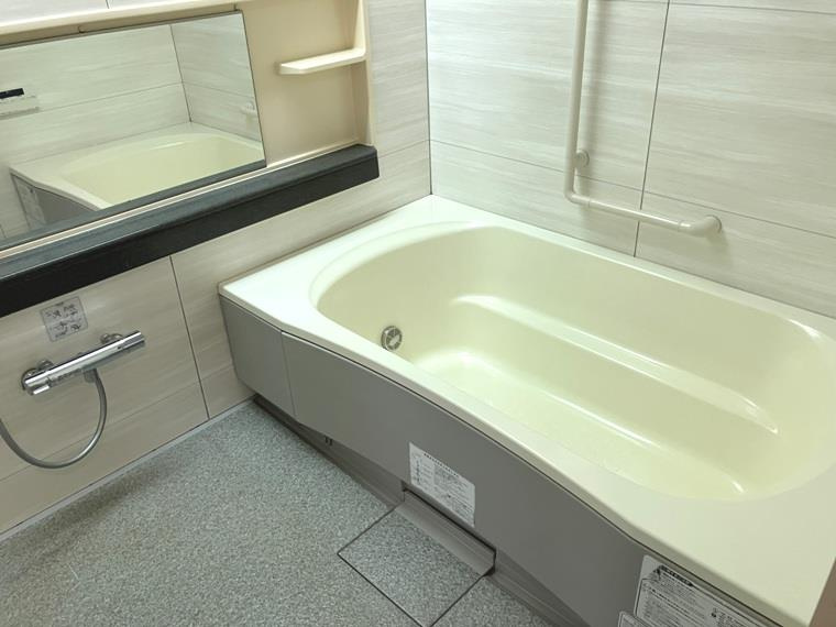 プレイシアの浴室