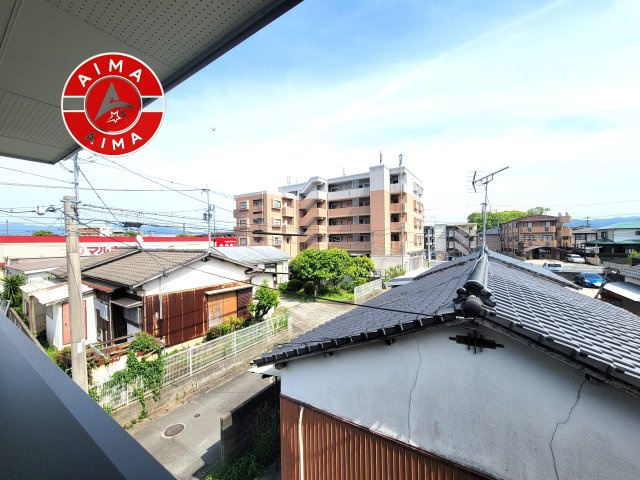 福岡市南区警弥郷2丁目第1-2棟（1号棟）の展望|窓から緑が見える物件も魅力的です。