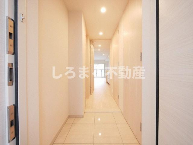 OPUS RESIDENCE SHINSAIBASHISOUTHの玄関