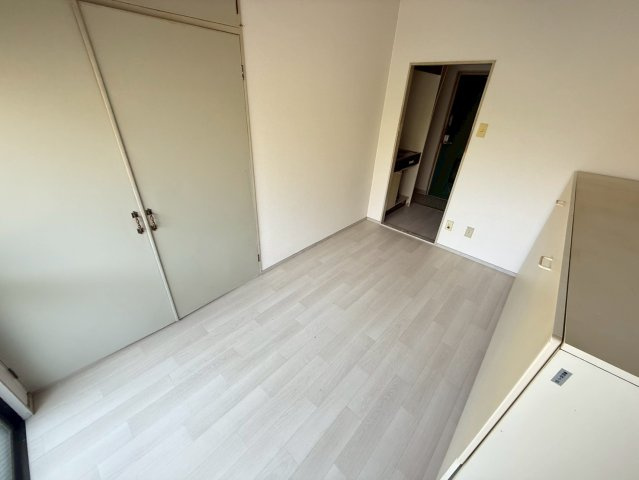 アートハウスならの洋室