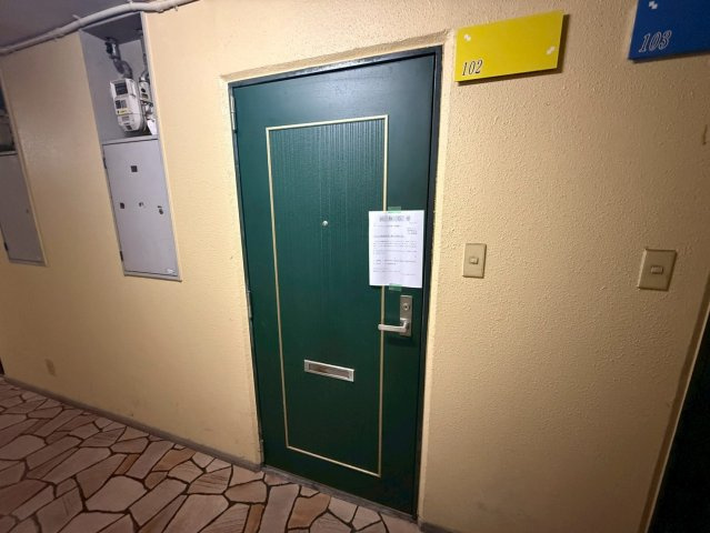 アートハウスならの玄関