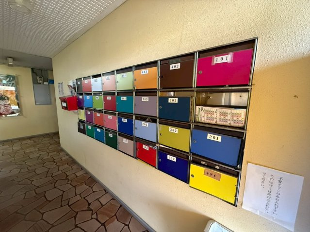 アートハウスならのエントランス