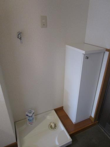 船橋市前原西７丁目のアパートの玄関