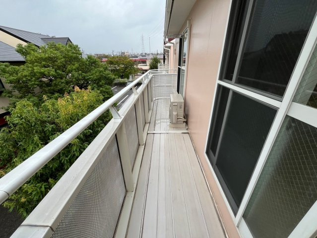 タウンサンロイヤルCのバルコニー