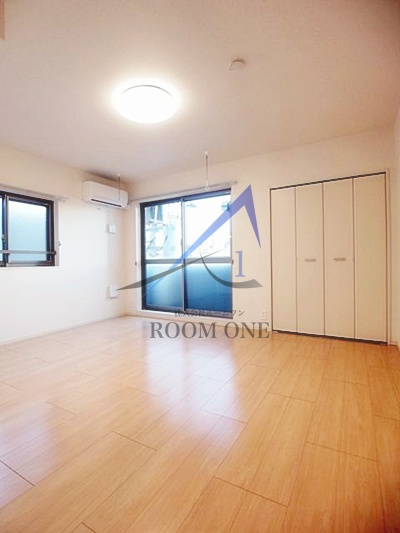 ワイズ・オハナの居間・リビング|洋室のお部屋です。