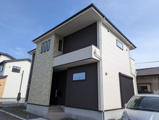 水戸市小吹町2期の外観|おしゃれな外観です♪ご案内可能です！！お気軽にお問い合わせください♪