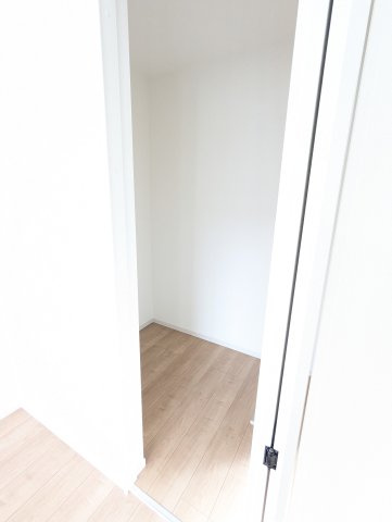 水戸市小吹町2期の収納|各お部屋に収納があり、お部屋がすっきりとお使いいただけます。