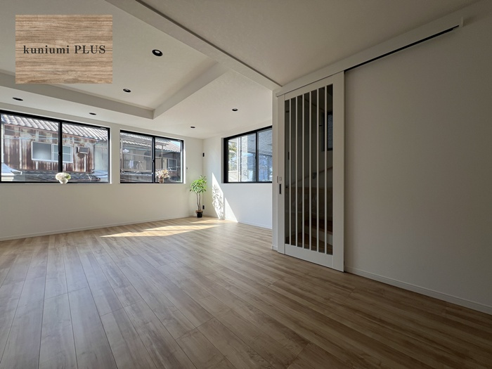 大阪市都島区毛馬町3丁目の居間・リビング