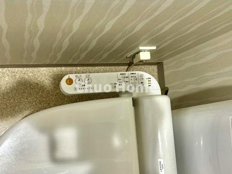 パレステージ浅草橋の内装|【ウォシュレット】清潔に使いたいお手洗いには最適な設備です。もちろんウォームレットも標準装備です。