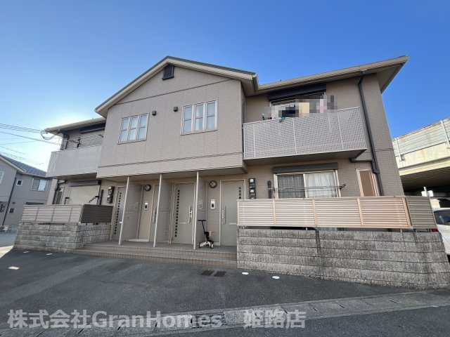 シャーメゾン南町ノ坪 D棟の外観
