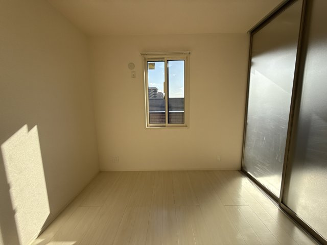 ロータス長町 B棟の子供部屋