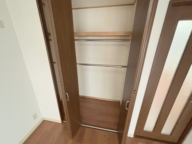 サンロイヤルハイツの収納