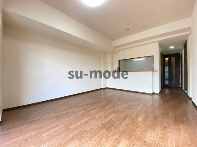 ゼンコウコーポラス8番館の居間・リビング