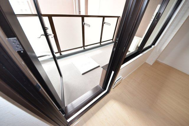 エイペックス東心斎橋Ⅱのバルコニー