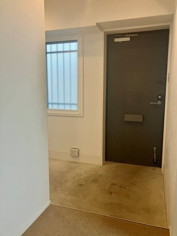 ヴェルアージュ春日部中央の玄関