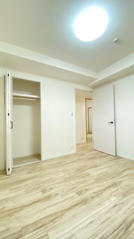 プレサンス神戸和田岬ステーションフロントの収納