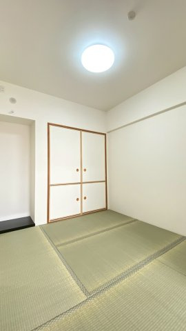 プレサンス神戸和田岬ステーションフロントの収納