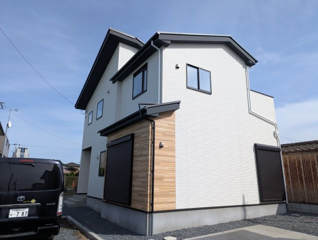 水戸市小吹町2期の外観|おしゃれな外観です♪ご案内可能です！！お気軽にお問い合わせください♪