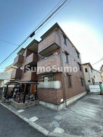 リレント西宮北口の外観