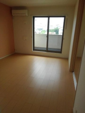 アルカディア　ｐａｒｔ３の居間・リビング