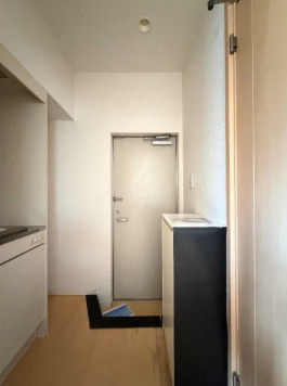 ラッフルズ・プレイスの玄関|広々とした玄関♪