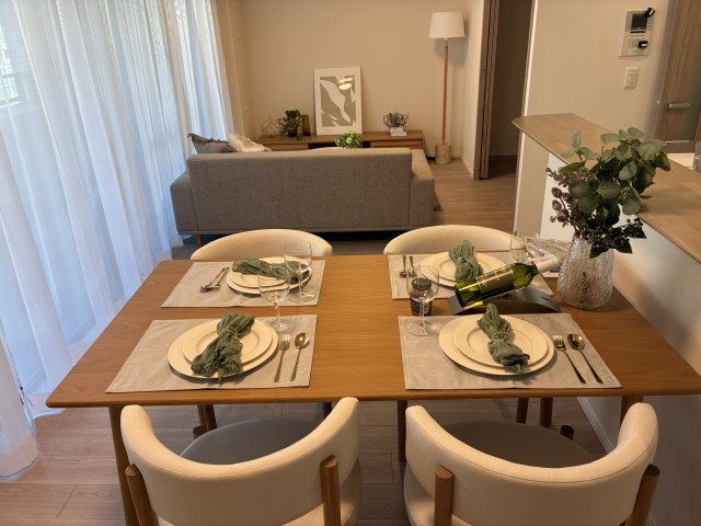 ライオンズたまプラーザ美しの森の居間・リビング