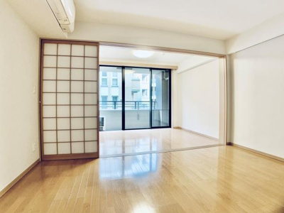 【居間・リビング】 | エーデルブルク