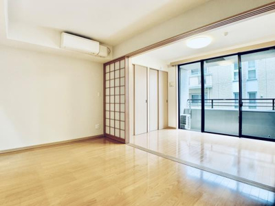 【居間・リビング】 | エーデルブルク