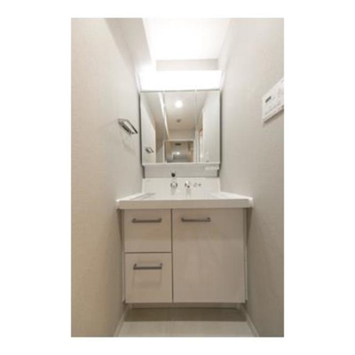 【洗面所】 | センテニアルタワー | ※写真は同タイプ住戸です。