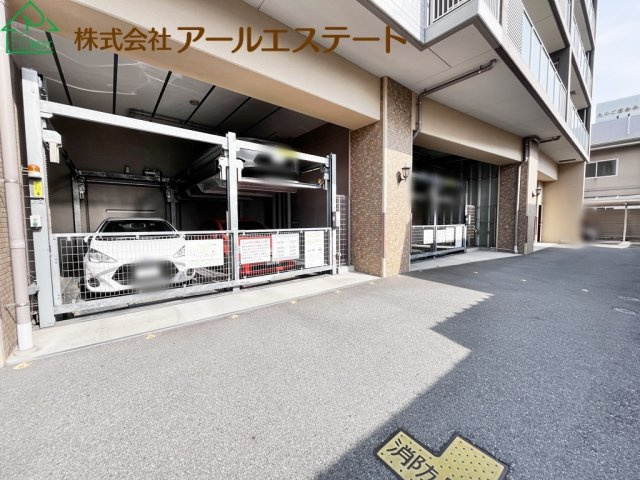 デュオプレステージ姫路マークスフォート　JR「姫路駅」徒歩15分の駐車場