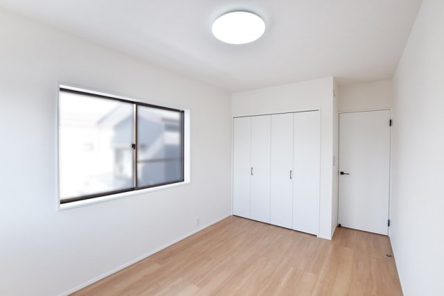 北区松浜6丁目　中古戸建の洋室