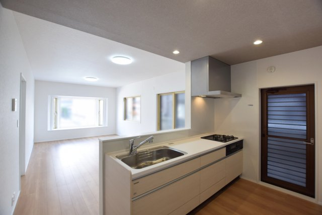 北区松浜6丁目　中古戸建のキッチン