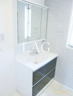 【洗面所】 | パステル・リオン | 洗面台です。