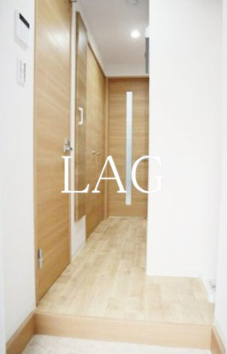 【玄関】 | アットリラ南行徳 | 玄関です。