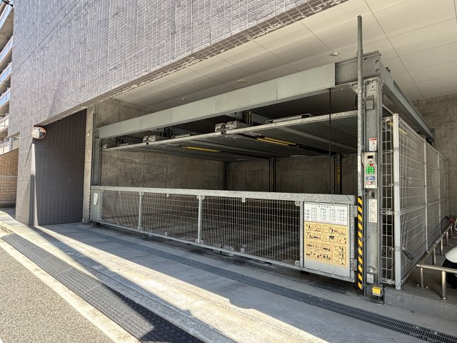 ｎｏｔｉｃｅ　Ｆｕｎａｉｒｉｎａｋａｍａｃｈｉの駐車場