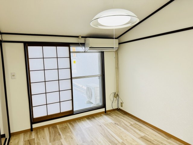 グリーンヒル寺田　１２５号棟の洋室|～2階6.0帖のお部屋です～