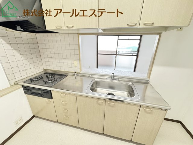 サクラメント東加古川　　山陽電鉄「別府駅」徒歩9分のキッチン