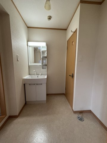 長束メゾン小谷の洗面所