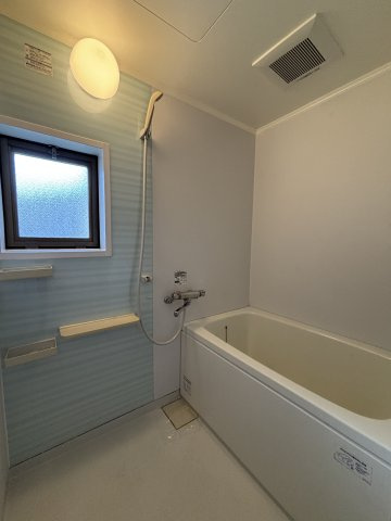 長束メゾン小谷の浴室