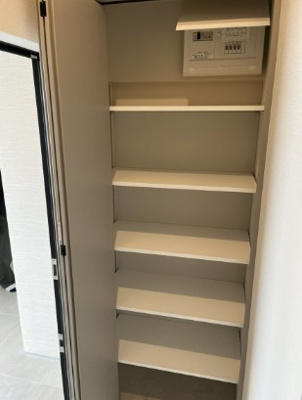 【玄関】 | Inari新代田