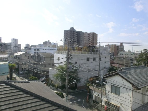 コーワエメラルドマンションの展望|バルコニーからの景色です。
