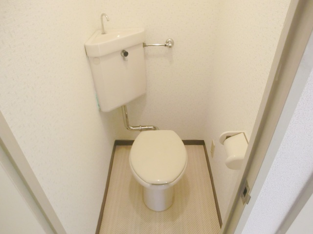コーワエメラルドマンションのトイレ|洋式トイレ。