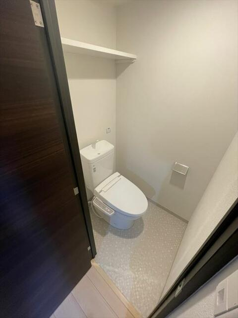 ＧＥＮＯＶＩＡ練馬高野台ｓｋｙｒｕｎのトイレ|清潔感のある独立トイレ仕様 