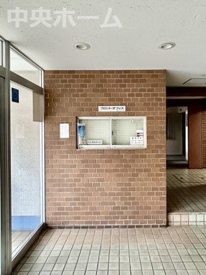 【現況写真】 | アイビハイツ柴又 | 受付(管理人室)。