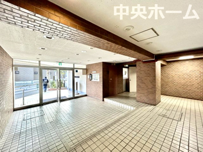 【エントランス】 | アイビハイツ柴又 | エントランス