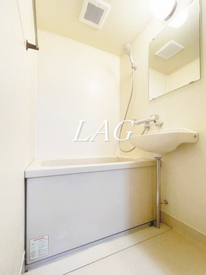 【浴室】 | コーポカワノ | お風呂です。