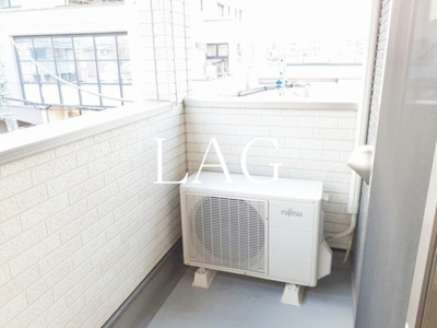 【バルコニー】 | ふる～る本中山 | バルコニーです。