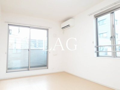 【居間・リビング】 | ふる～る本中山 | 洋室のお部屋です。